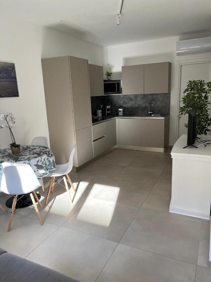 Apartments Ennio Top Class Bari Luaran gambar