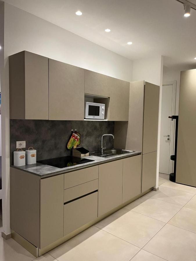 Apartments Ennio Top Class Bari Luaran gambar