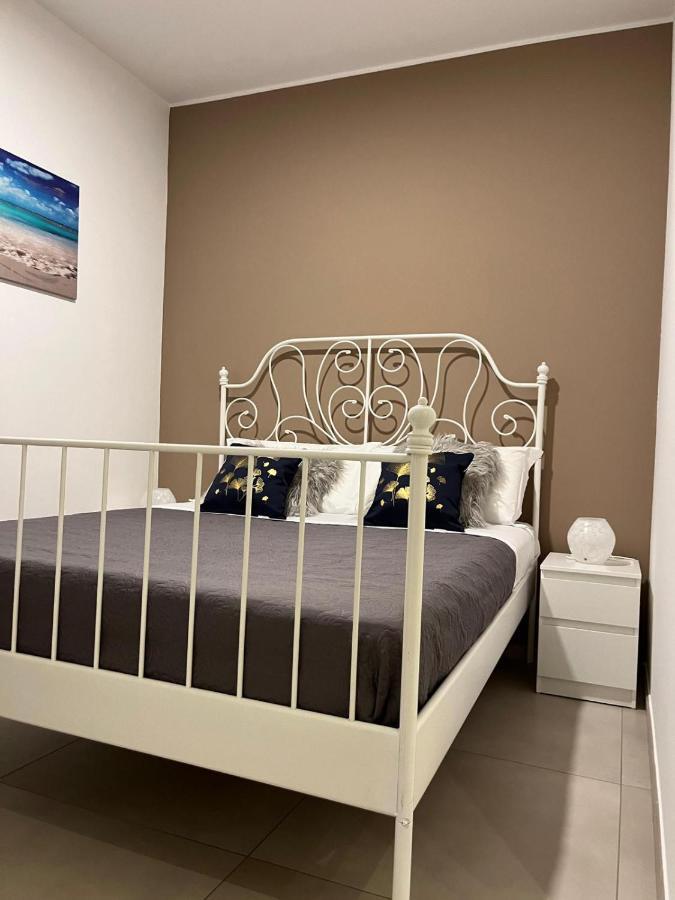 Apartments Ennio Top Class Bari Luaran gambar