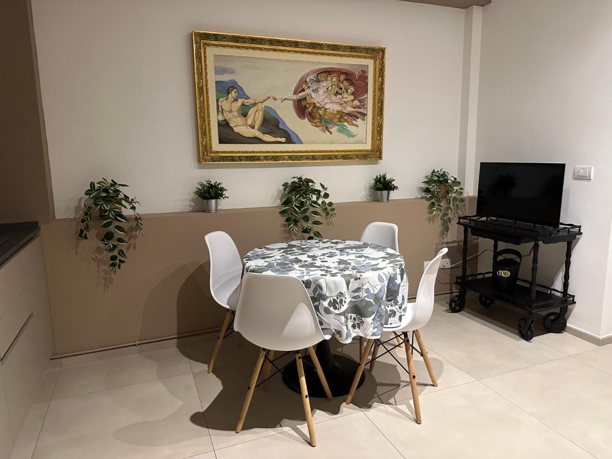 Apartments Ennio Top Class Bari Luaran gambar