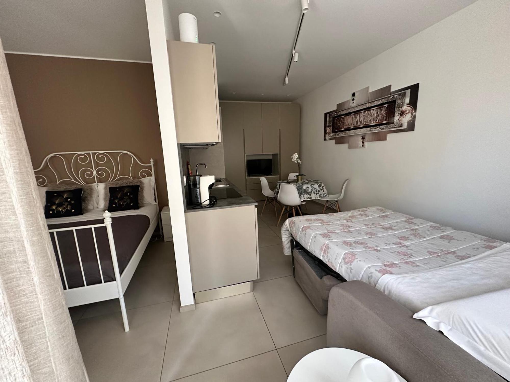 Apartments Ennio Top Class Bari Luaran gambar