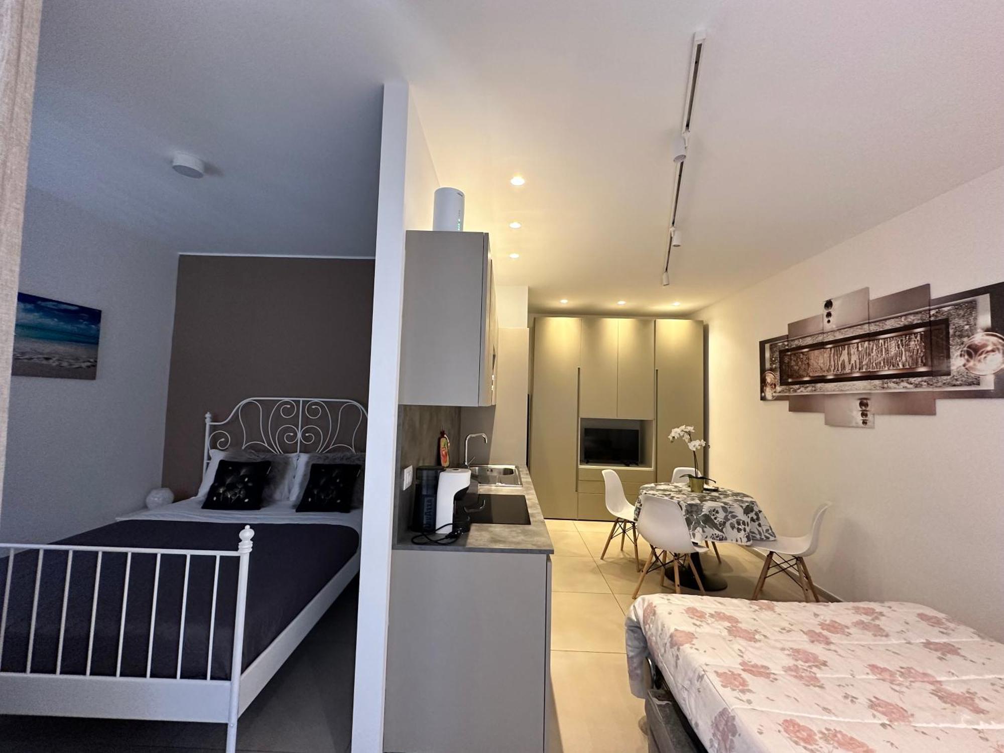 Apartments Ennio Top Class Bari Luaran gambar